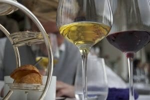 rsz_wine-glasses